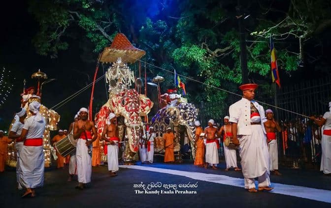 Kandy Esala Perahera